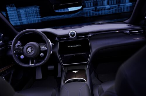 GranTurismo-colorazione-Blu-Inchiostro-interni