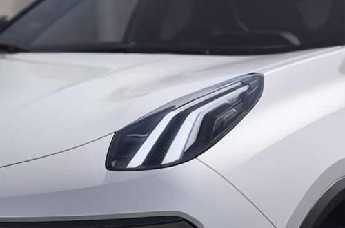 lynk_&_co_02_CRYSTALWHITE_led