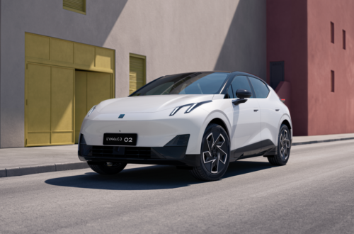 lynk_&_co_02_CRYSTALWHITE_front
