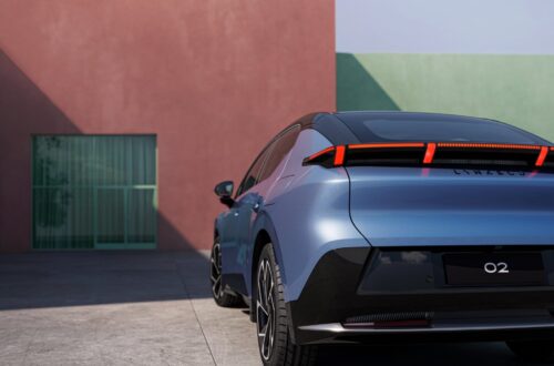 Lynk_&_Co_02_more_